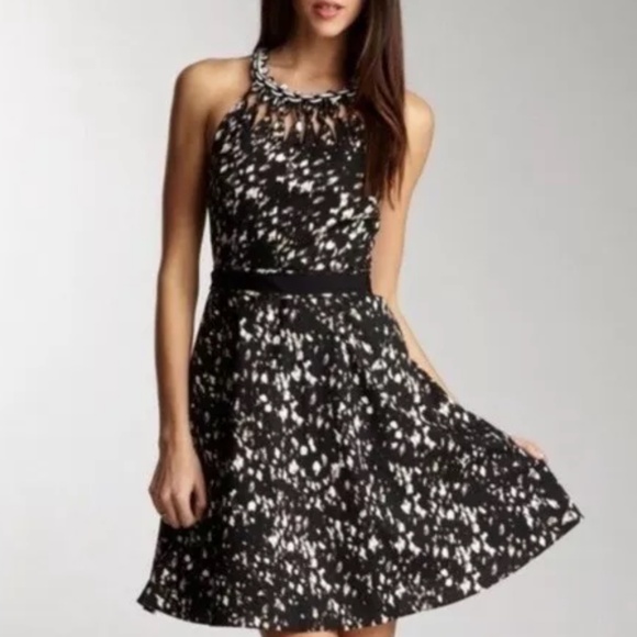 Black Printed Sheath Knotted Neckline Bryce Dress - Picture 1 of 13